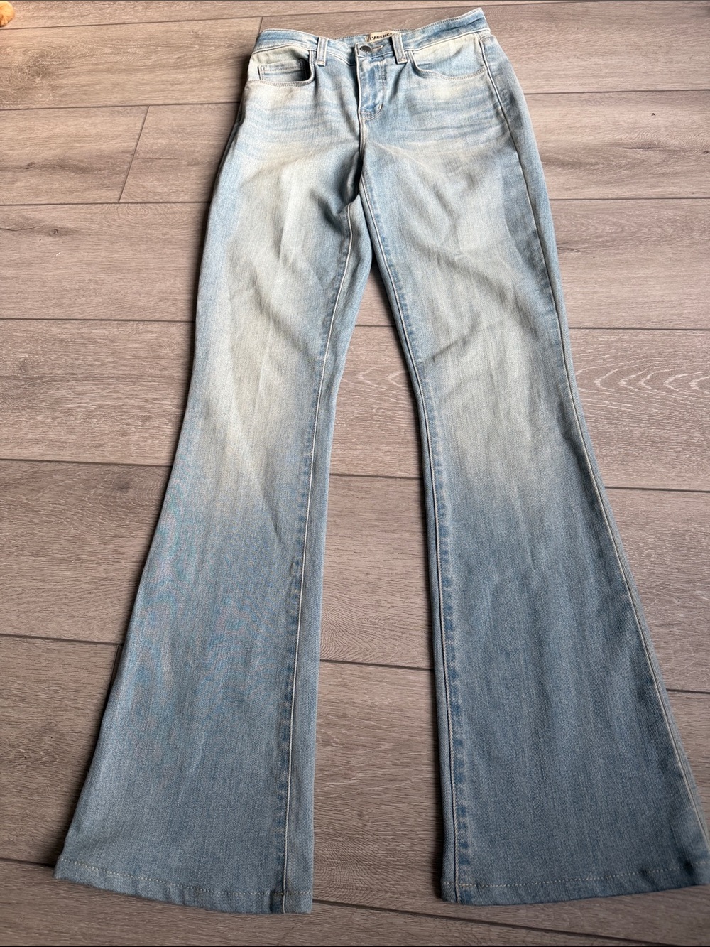 L’agence light Wash Taney high rise Flare Jeans size 24 - Picture 2 of 8